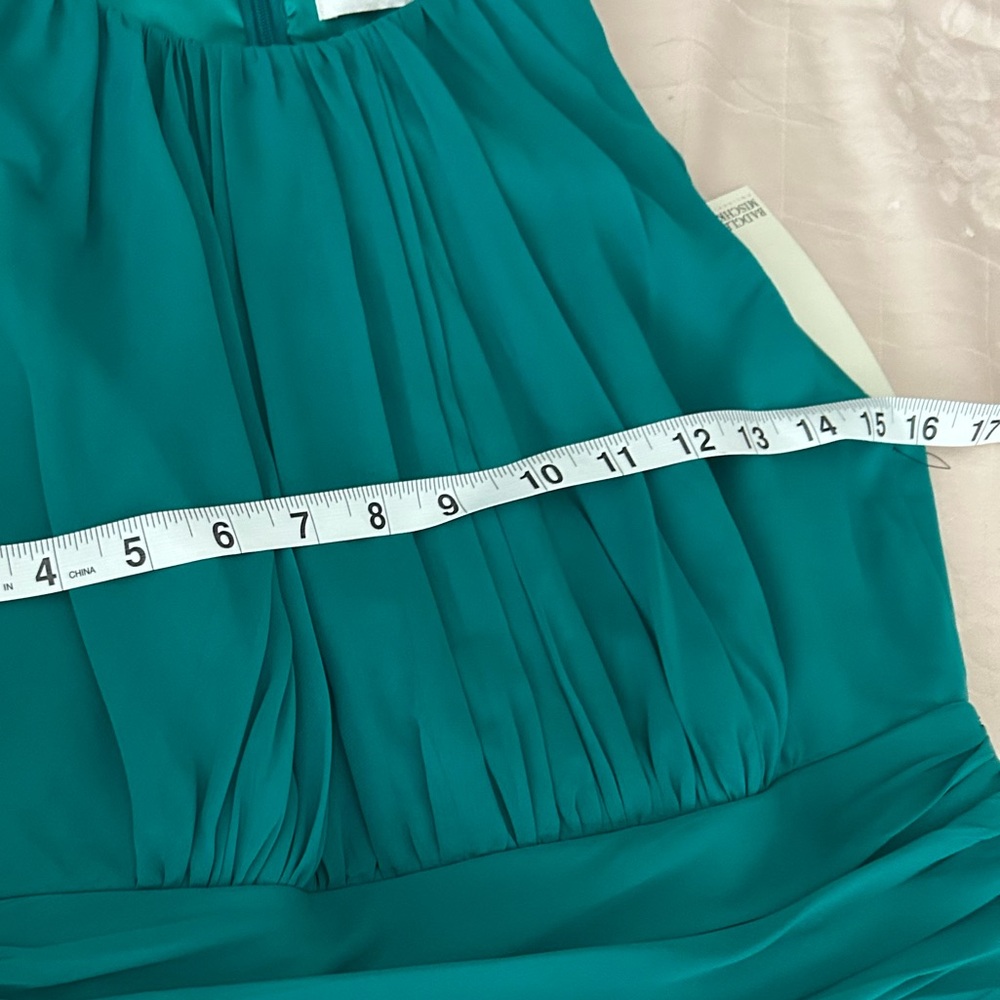 NWT Badgley Mischka Sleeveless Pleated Gown in Jade. Size 4. Exquisite. - Picture 14 of 16